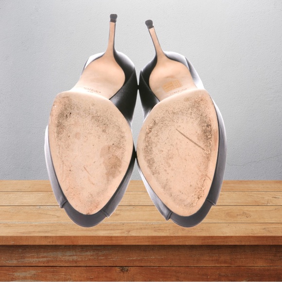 Gucci: “Betty” Peep toe platform stiletto heels 👠 - Picture 5 of 10